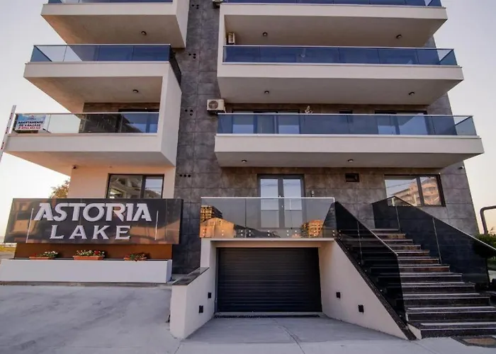 Nord-astoria Lake-studio * מאמאיה